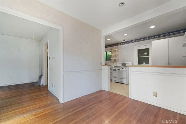 8226 Fenwick Street, Sunland, CA 91040