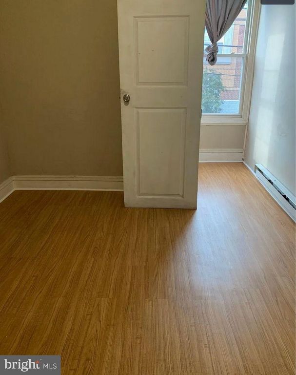 Image 10 of property listing at 829 N 41ST ST, Philadelphia, PA 19104