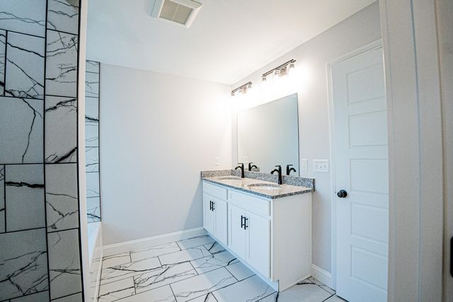 151 Village Park Drive, Georgetown, KY 40324