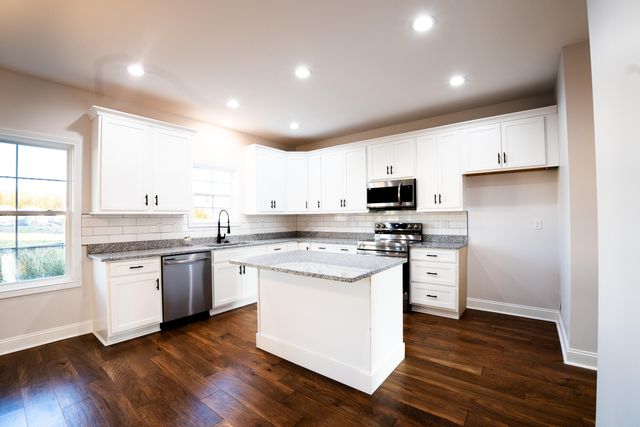 151 Village Park Drive, Georgetown, KY 40324