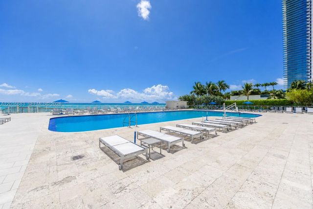 19201 Collins Ave 609, Sunny Isles Beach, FL 33160