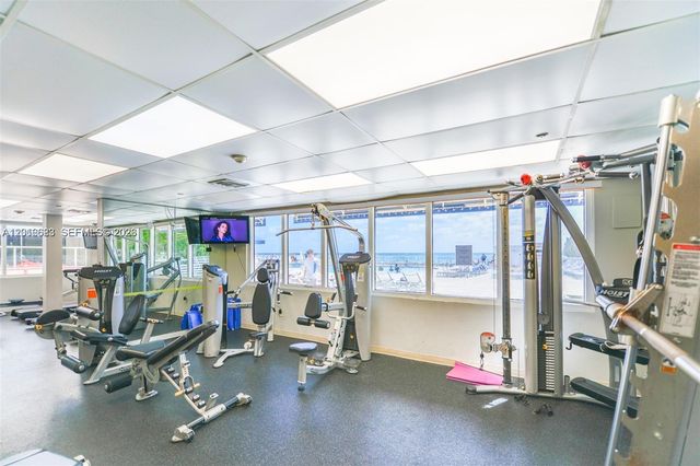 19201 Collins Ave 609, Sunny Isles Beach, FL 33160