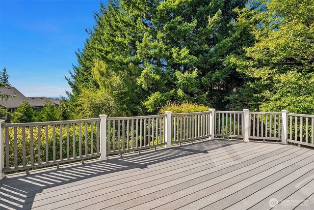 6101 167th Avenue SE, Bellevue, WA 98006