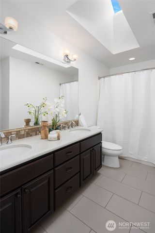 6101 167th Avenue SE, Bellevue, WA 98006