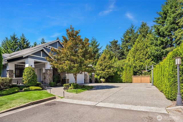 6101 167th Avenue SE, Bellevue, WA 98006