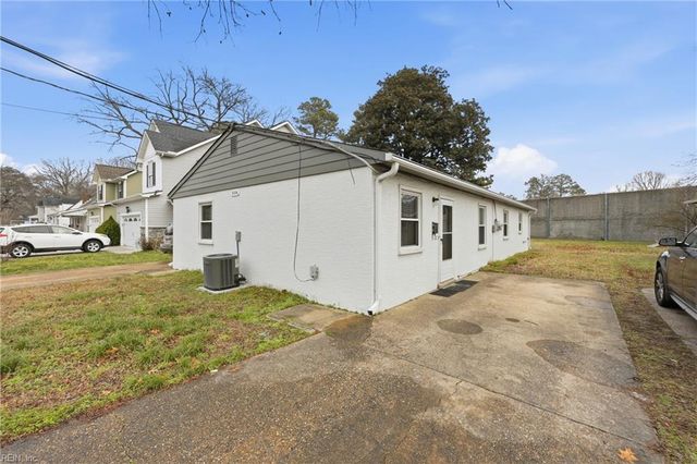 6224 Wellington ST, Norfolk, VA 23513