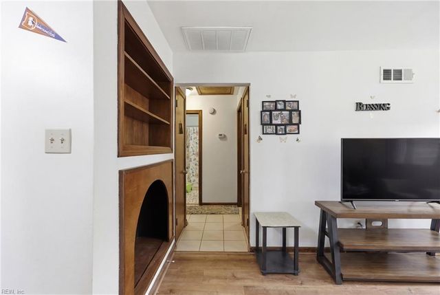 6224 Wellington ST, Norfolk, VA 23513