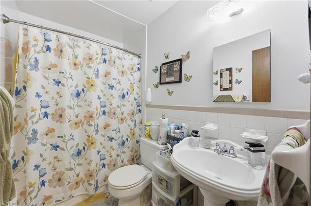 6224 Wellington ST, Norfolk, VA 23513