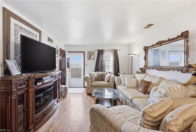 6224 Wellington ST, Norfolk, VA 23513