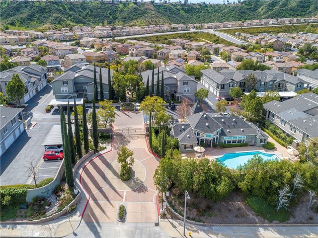 20000 Plum Canyon 1126, Saugus, CA 91350