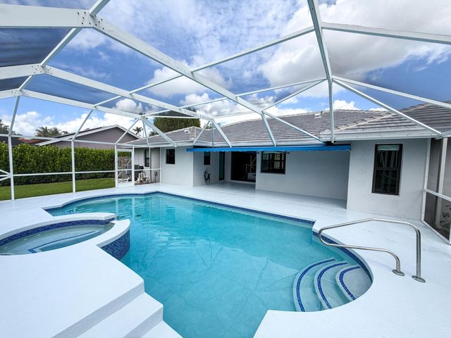 13590 Callington Drive, Wellington, FL 33414