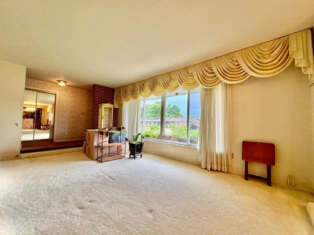 3736 Mandalay Drive, Dayton, OH 45416