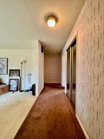 3736 Mandalay Drive, Dayton, OH 45416