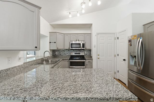 3628 S LIONHEART WAY, West Valley City, UT 84119