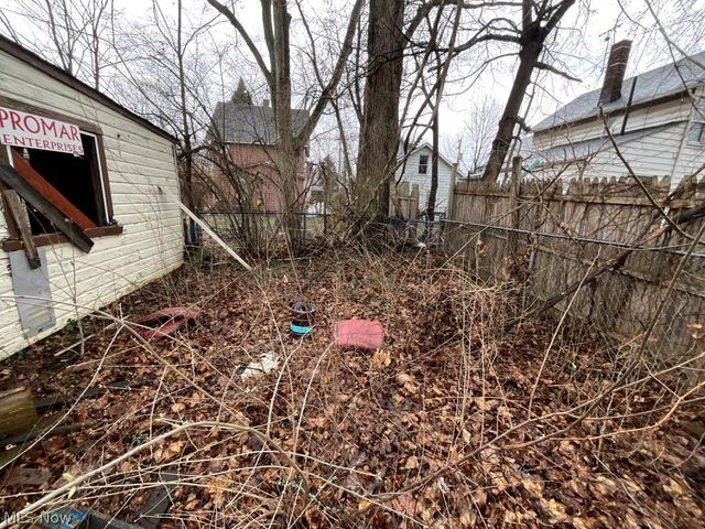 7300 Claasen Avenue, Cleveland, OH 44105