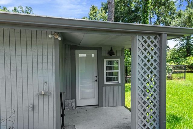 18755 Mink Lake Drive, Magnolia, TX 77355