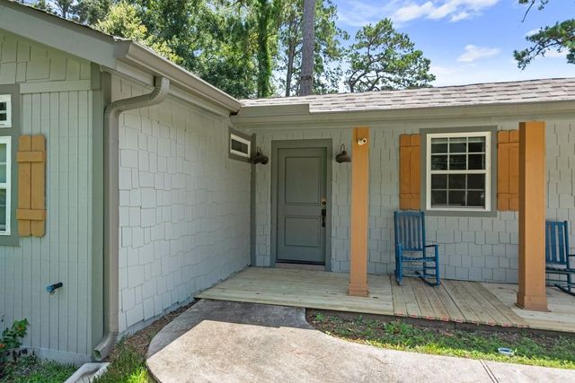 18755 Mink Lake Drive, Magnolia, TX 77355