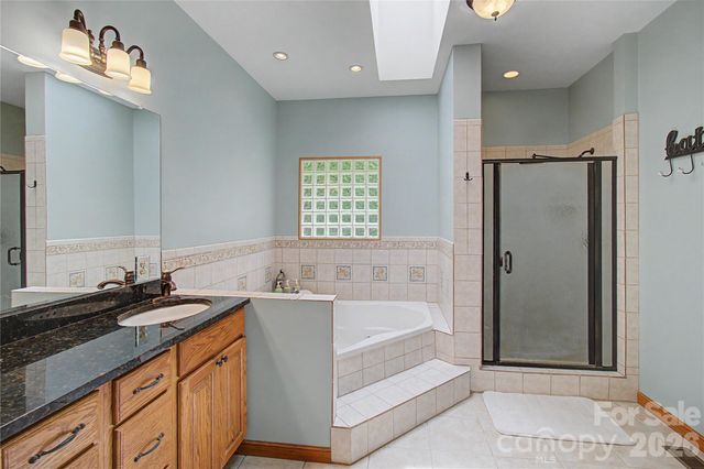 340 Earlys Mountain Road, Leicester, NC 28748
