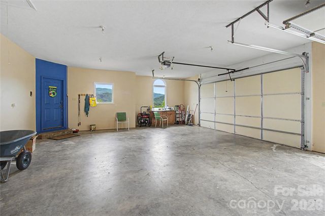 340 Earlys Mountain Road, Leicester, NC 28748