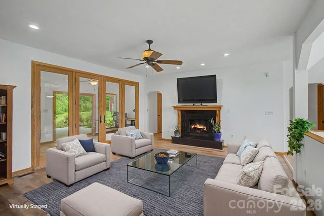 340 Earlys Mountain Road, Leicester, NC 28748