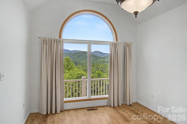 340 Earlys Mountain Road, Leicester, NC 28748
