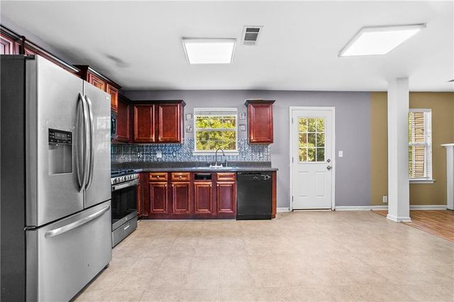 273 Baywood Crossing, Hiram, GA 30141