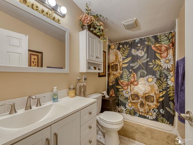3408 Erie Shore Drive, Monroe, MI 48162