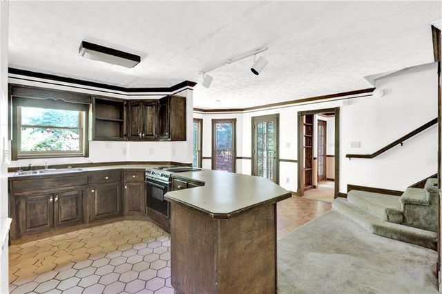 635 James Lee Drive NW, Lawrenceville, GA 30024