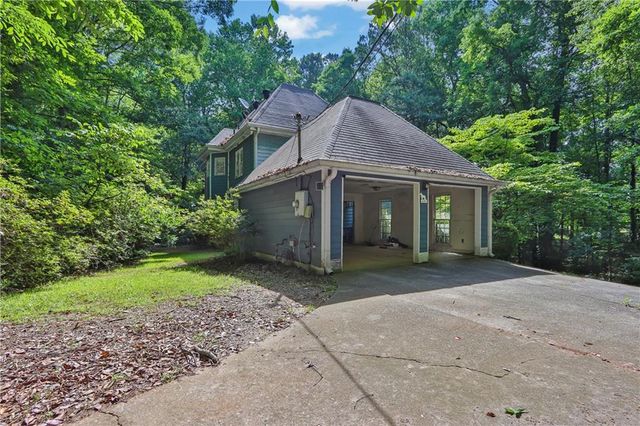 635 James Lee Drive NW, Lawrenceville, GA 30024