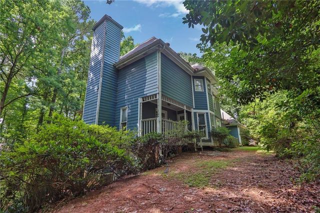 635 James Lee Drive NW, Lawrenceville, GA 30024