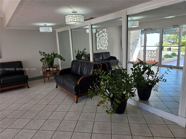 4751 NW 21st Street 106, Lauderhill, FL 33313