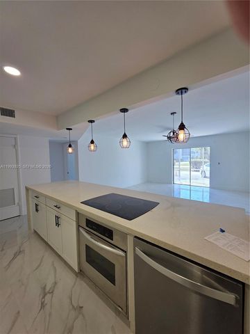 4751 NW 21st Street 106, Lauderhill, FL 33313