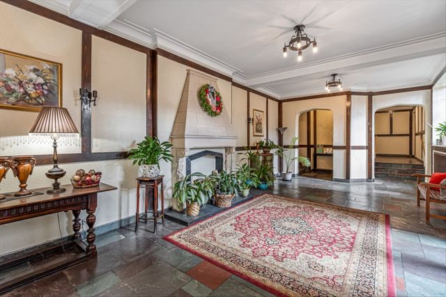 150 Burns Street # 2G, New York City, NY 11375