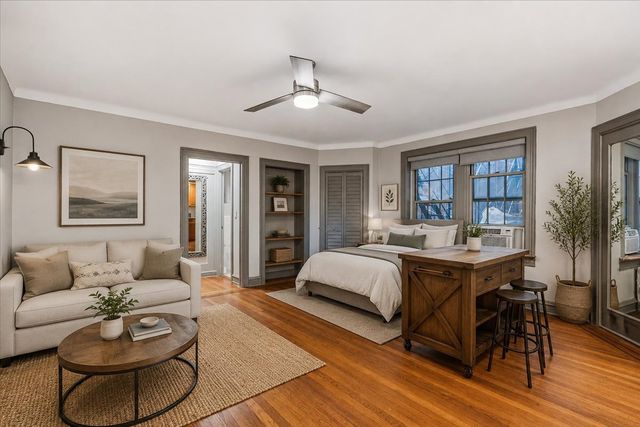 150 Burns Street # 2G, New York City, NY 11375