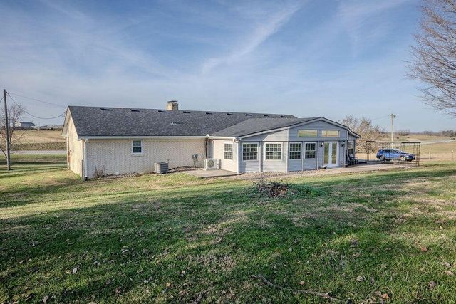 10405 KY-52, Paint Lick, KY 40461