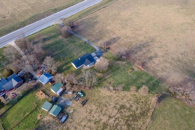 10405 KY-52, Paint Lick, KY 40461