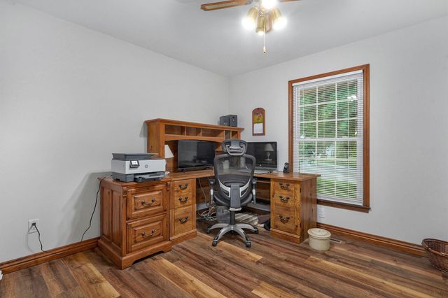 5709 S Clay Avenue, Springfield, MO 65810
