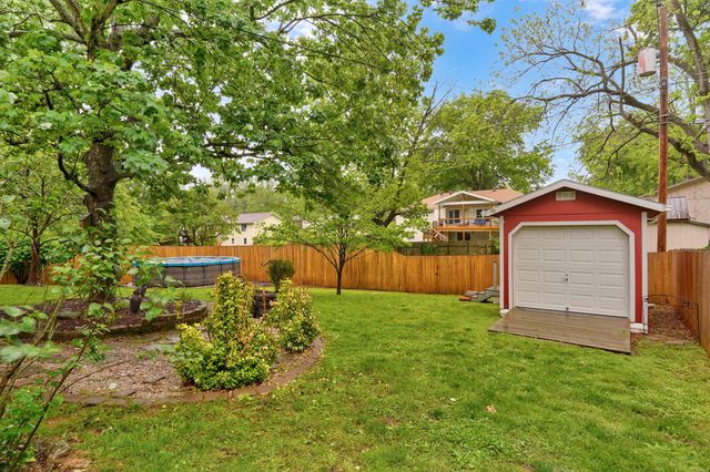 5709 S Clay Avenue, Springfield, MO 65810