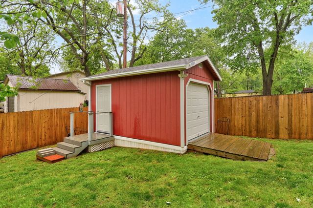 5709 S Clay Avenue, Springfield, MO 65810