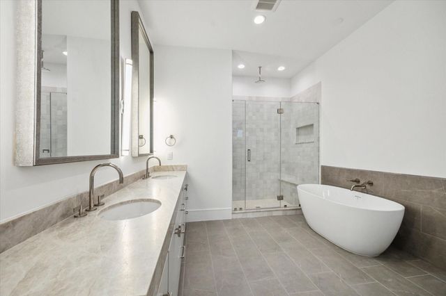 10 Wentworth Square Avenue, Houston, TX 77027