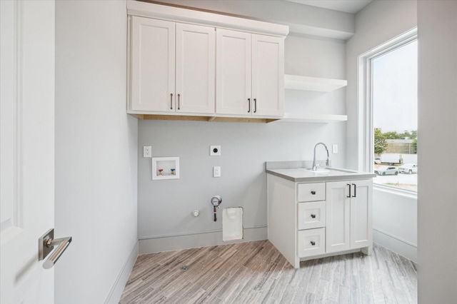 10 Wentworth Square Avenue, Houston, TX 77027