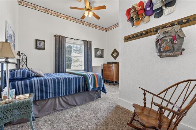 1006 E Coke Street, Hamilton, TX 76531