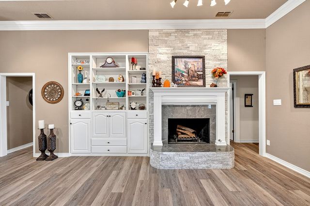 1812 Dukes Dr, Midland, TX 79705