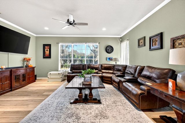 1812 Dukes Dr, Midland, TX 79705