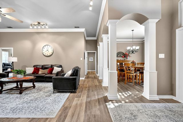 1812 Dukes Dr, Midland, TX 79705