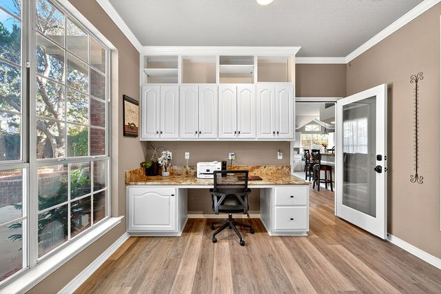 1812 Dukes Dr, Midland, TX 79705