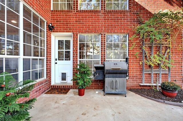 1812 Dukes Dr, Midland, TX 79705