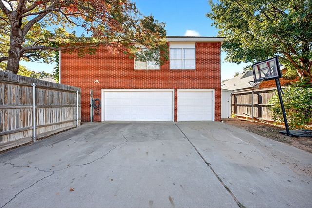 1812 Dukes Dr, Midland, TX 79705