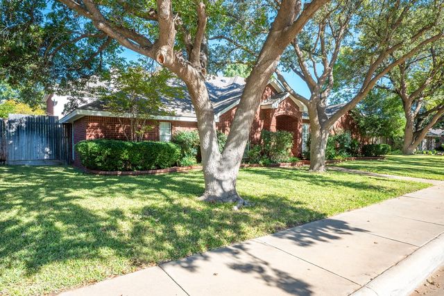 1812 Dukes Dr, Midland, TX 79705