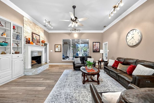 1812 Dukes Dr, Midland, TX 79705